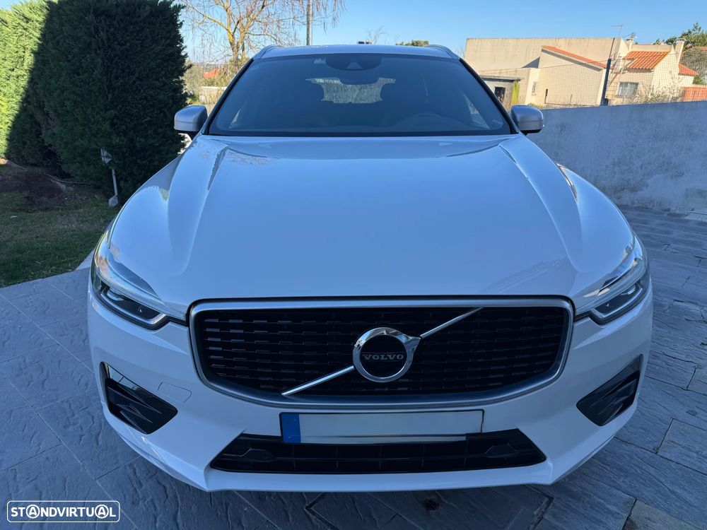 Volvo XC 60 2.0 D4 R-Design Geartronic - 3