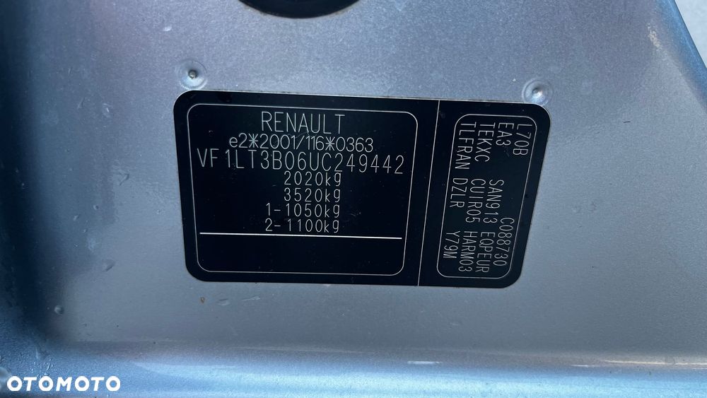 Renault Latitude - 28