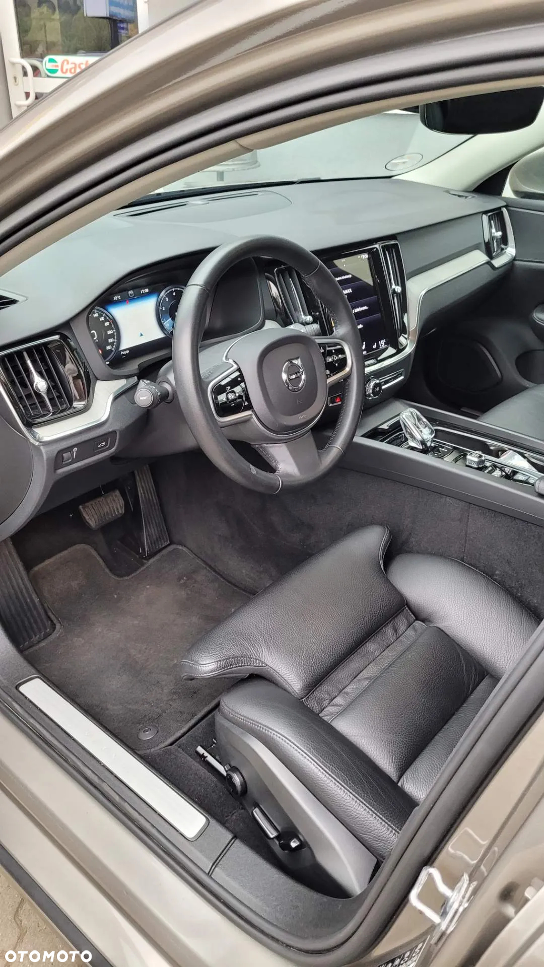Volvo V60 B4 B DKG Inscription - 4