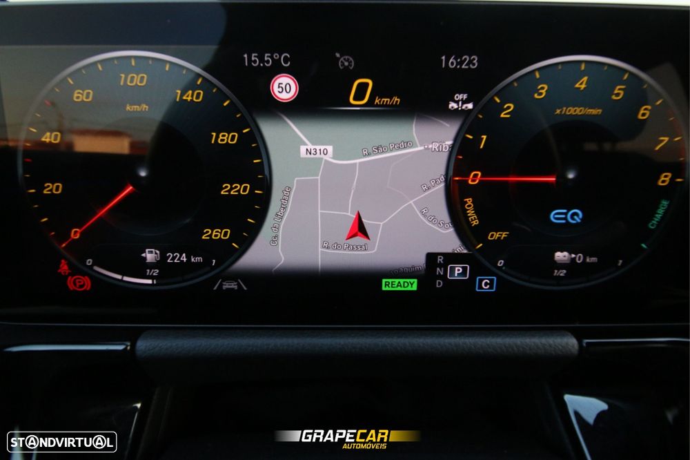 Mercedes-Benz GLA 250 e AMG Line - 13