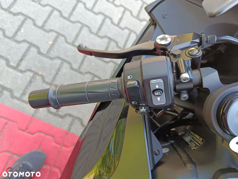 Kawasaki ZX - 9