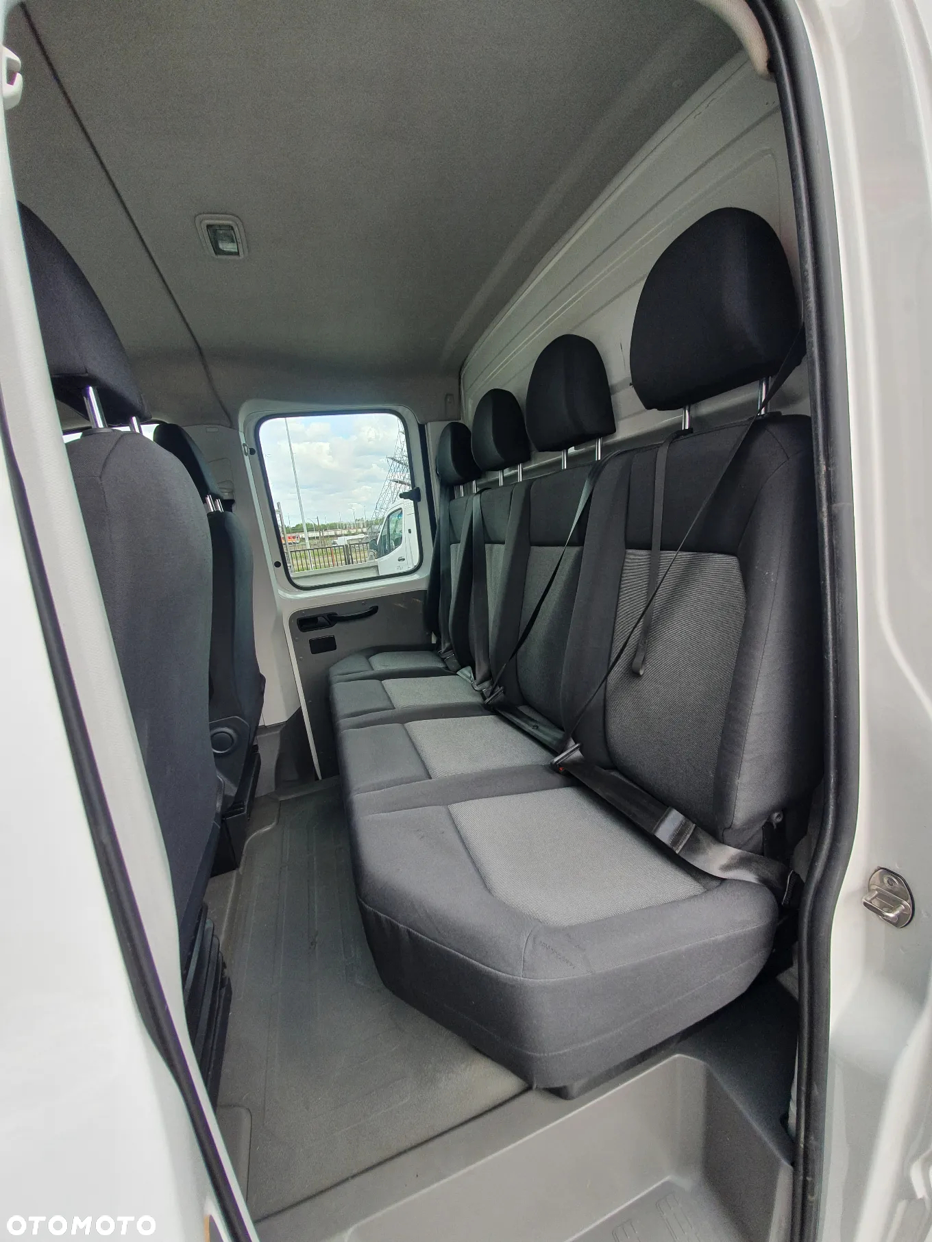 Volkswagen CRAFTER - 19