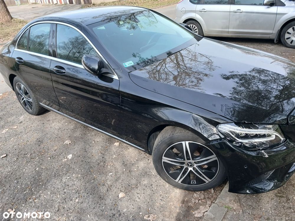 Mercedes-Benz Klasa C 180 9G-TRONIC - 8