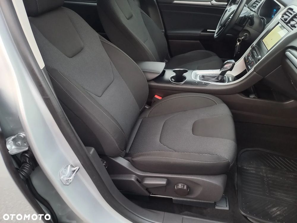 Ford Mondeo 2.0 TDCi Titanium PowerShift - 19