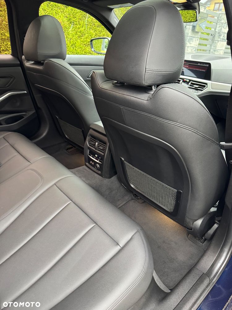 BMW Seria 3 330i xDrive M Sport - 7