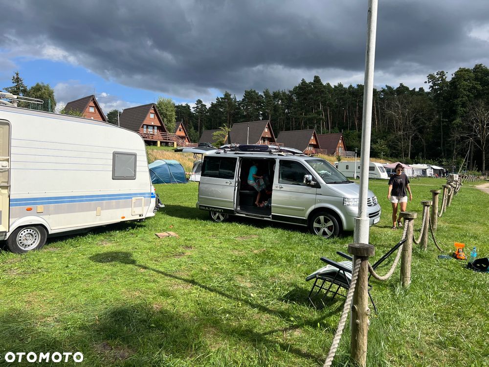 Volkswagen Multivan - 30