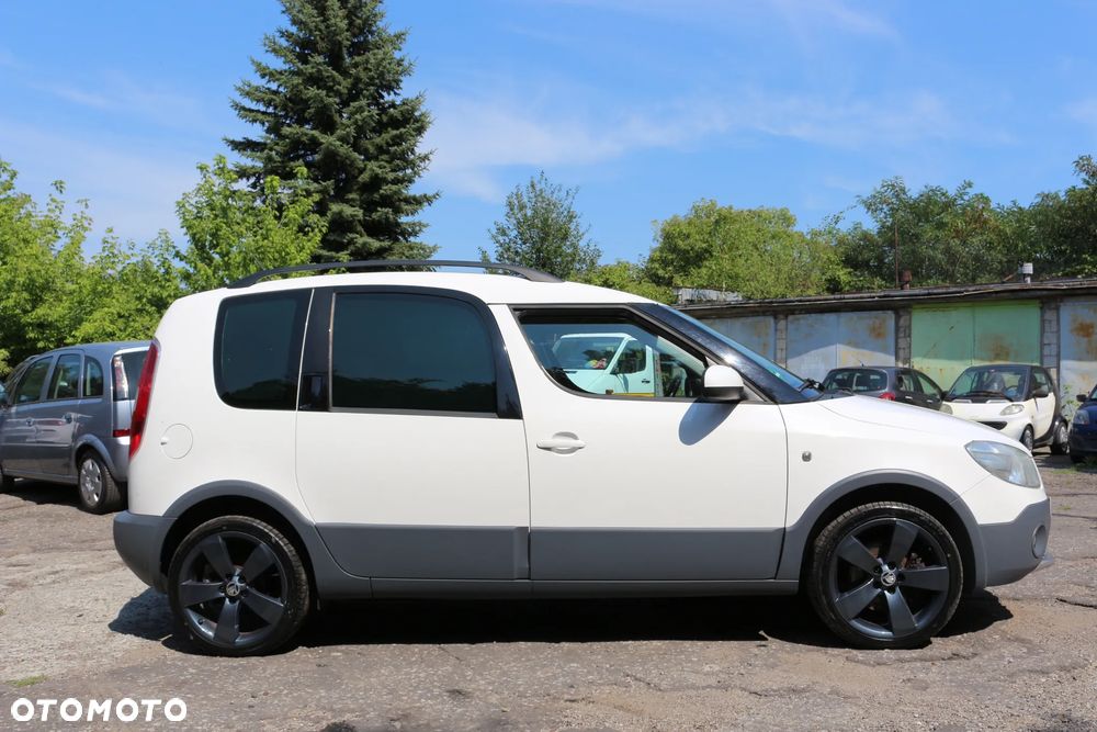 Skoda Roomster 1.6 TDI DPF Scout PLUS EDITION - 7