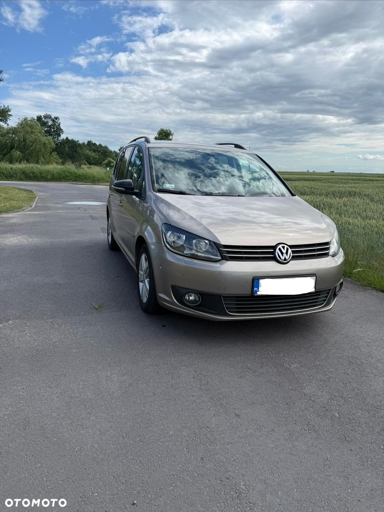 Volkswagen Touran 2.0 TDI DPF BlueMotion Technology MATCH - 1