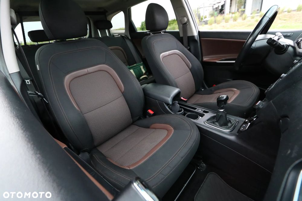 Kia Ceed 1.6 CRDi 128 Fifa World Cup Edition - 36