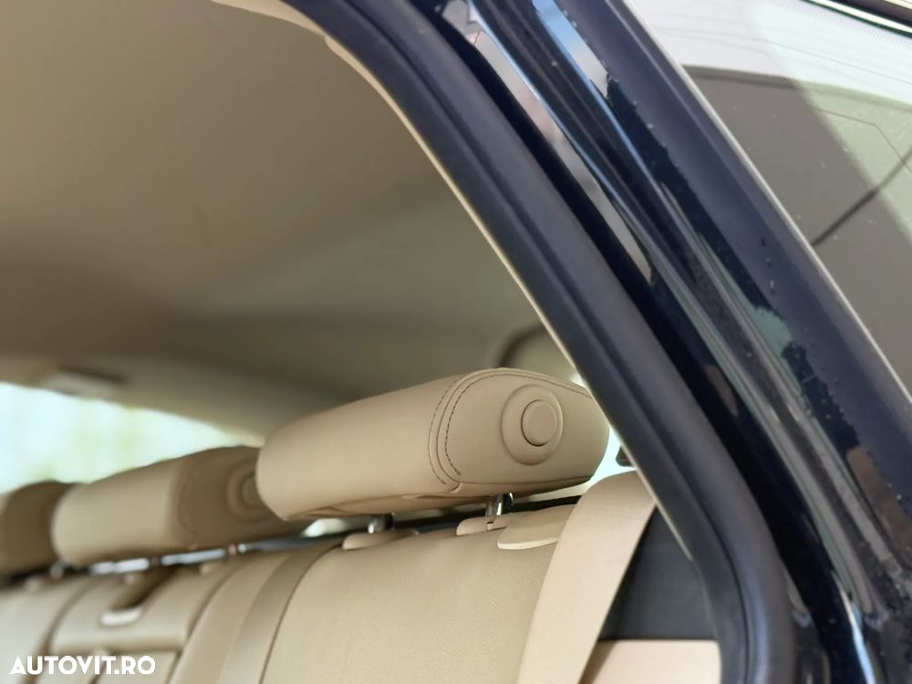 BMW Seria 3 330e Aut. Advantage - 16