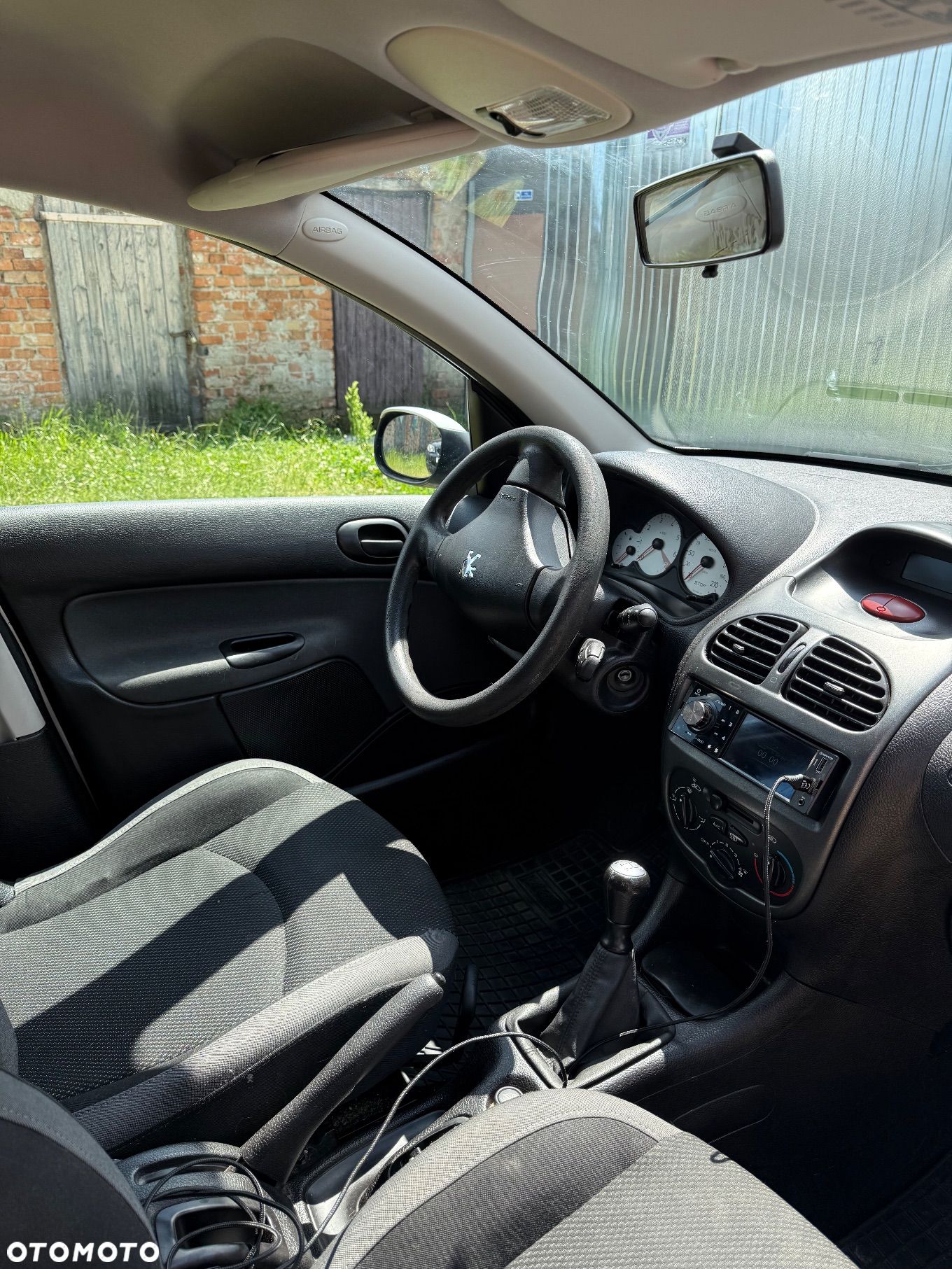 Peugeot 206 - 1