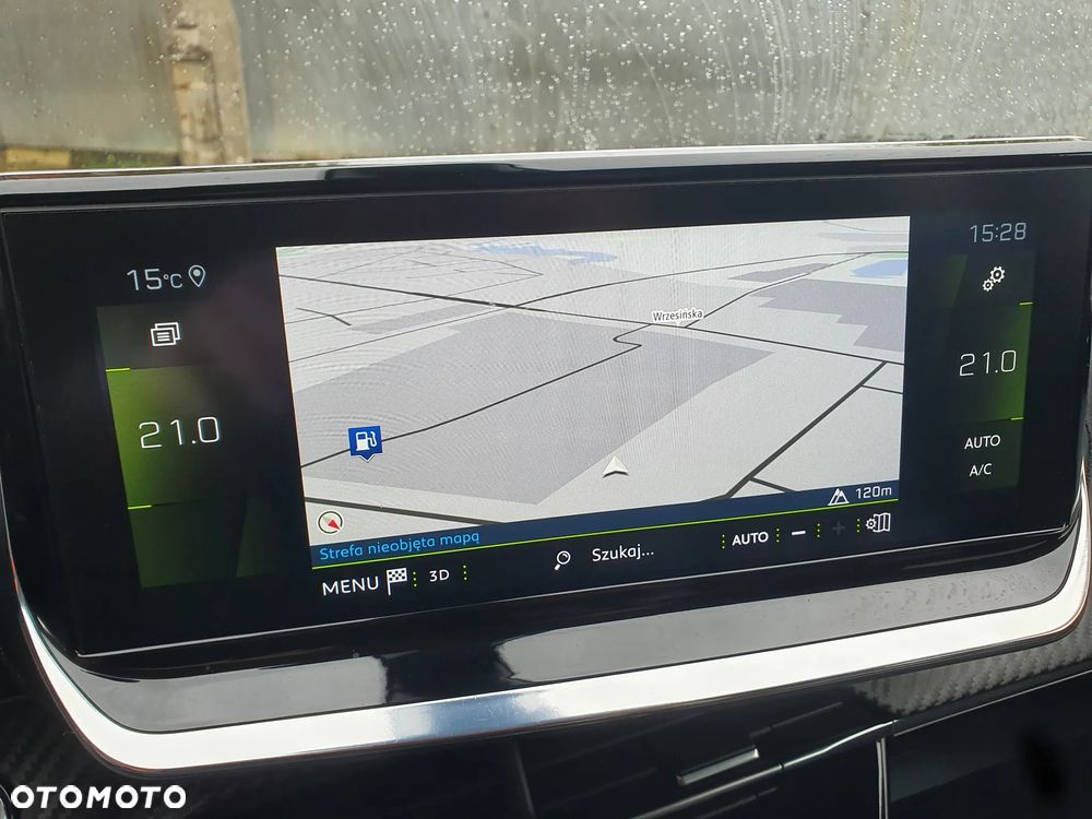 Peugeot 2008 PureTech 130 EAT8 Allure - 18