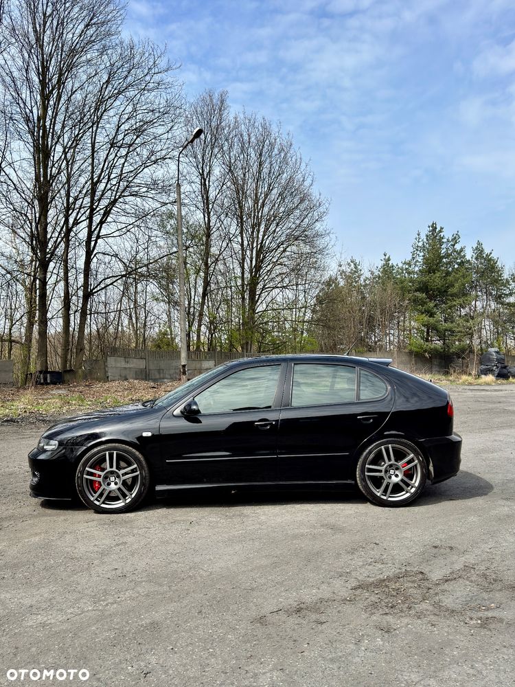 Seat Leon 1.8 20V Turbo Cupra R - 2