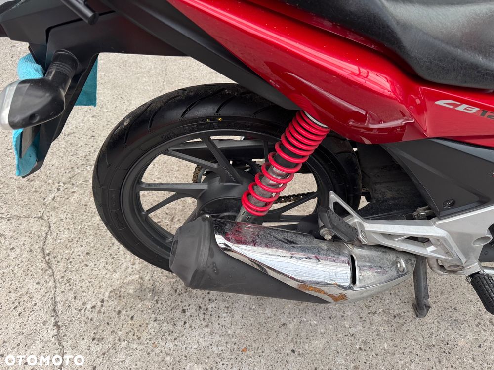 Honda CB - 9