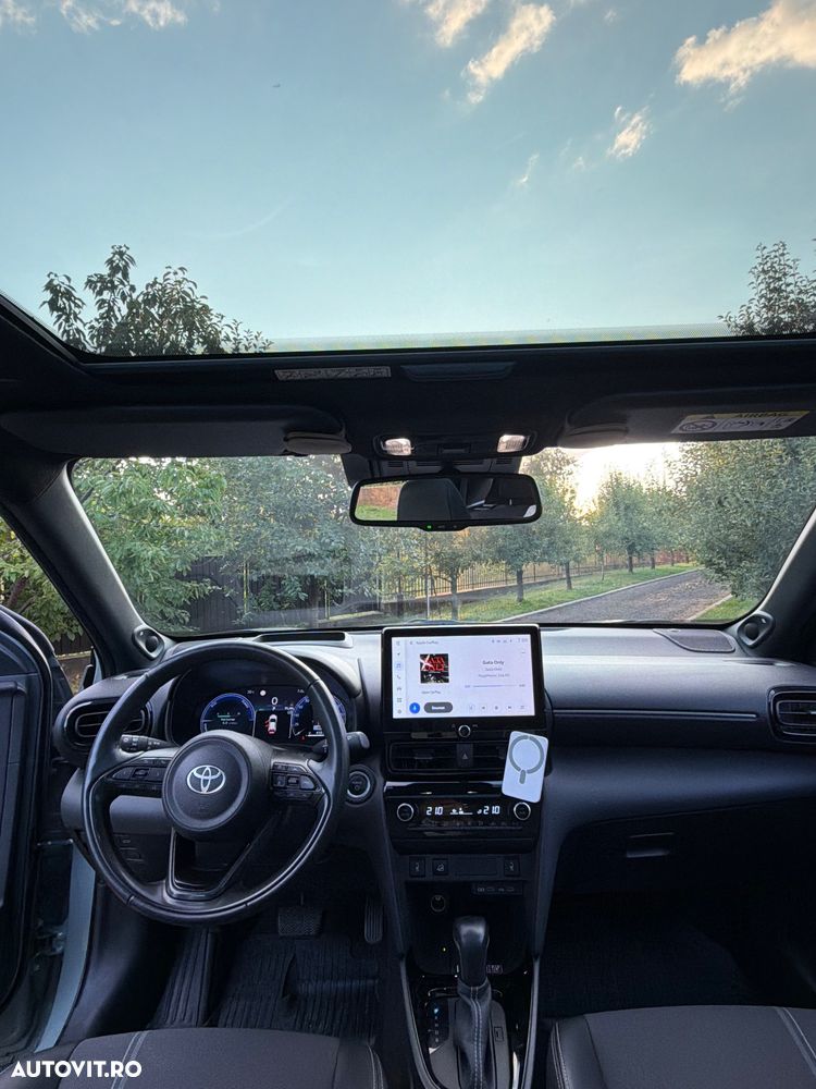 Toyota Yaris Cross - 21