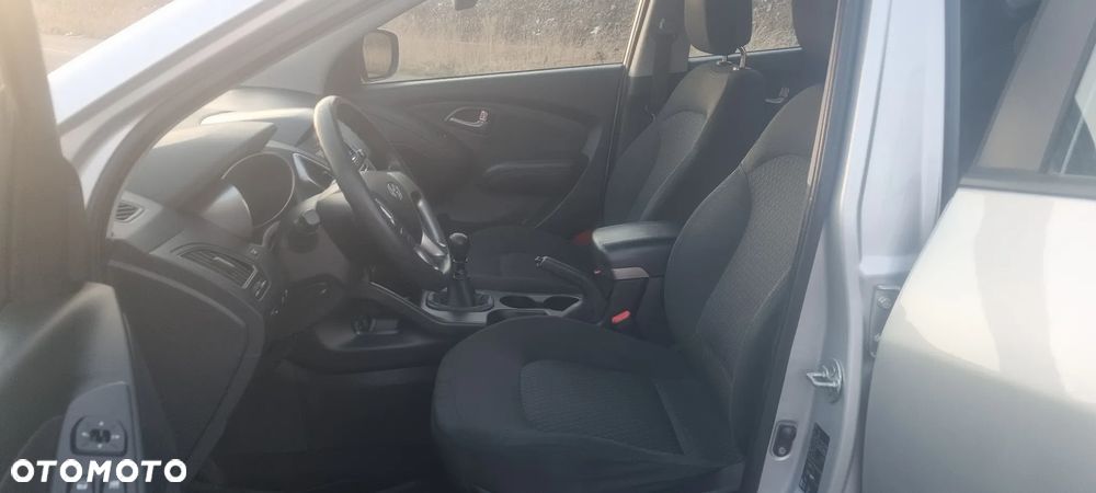 Hyundai ix35 1.6 2WD Style - 16