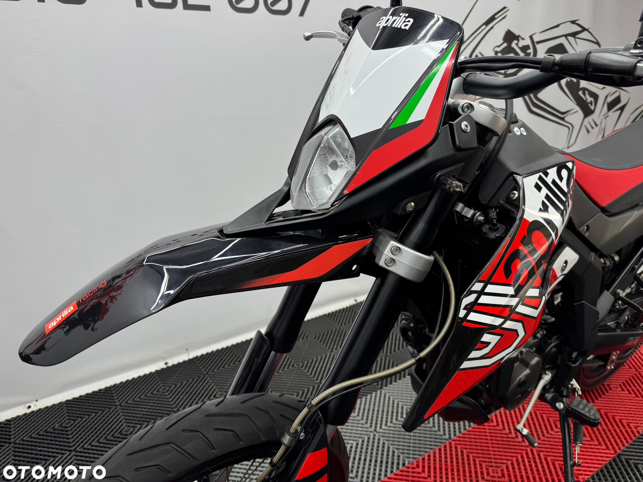 Aprilia SX - 16