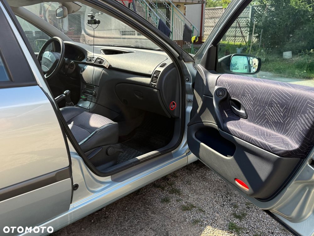 Renault Laguna 1.8 Expression - 8