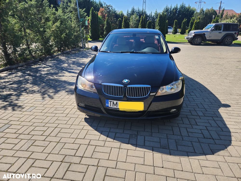 BMW Seria 3 318d - 4