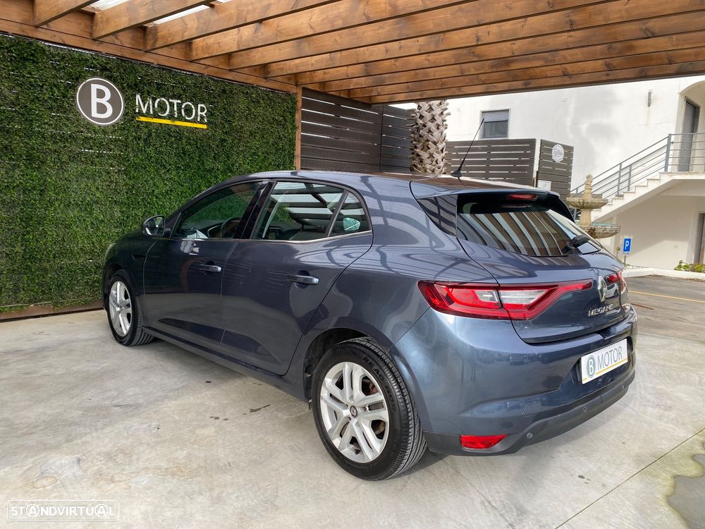 Renault Mégane ENERGY dCi 110 Start & Stop Dynamique - 12