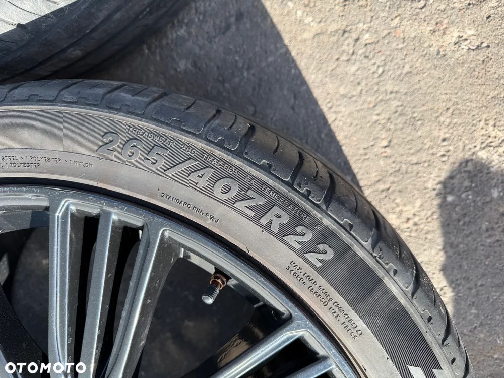 Range Rover Velar 3,0DT 306KM 17- alufelgi z oponami 265/40/ZR22 - 5