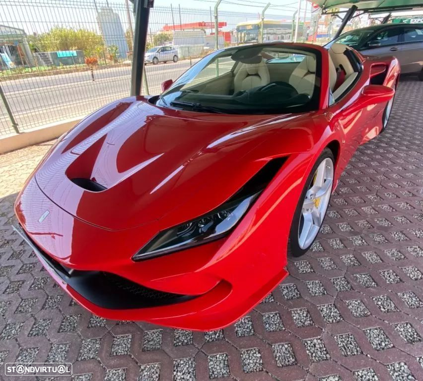 Ferrari F8 Tributo Spider - 4