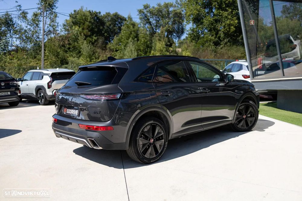 DS DS7 Crossback E-Tense Performance Line EAT8 - 7