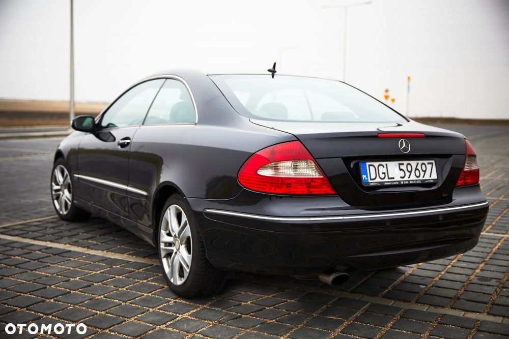 Mercedes-Benz CLK - 4