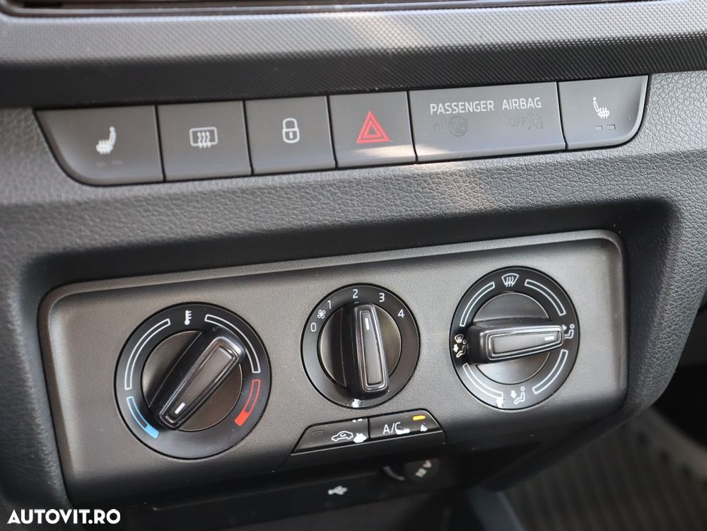 Skoda Fabia - 23