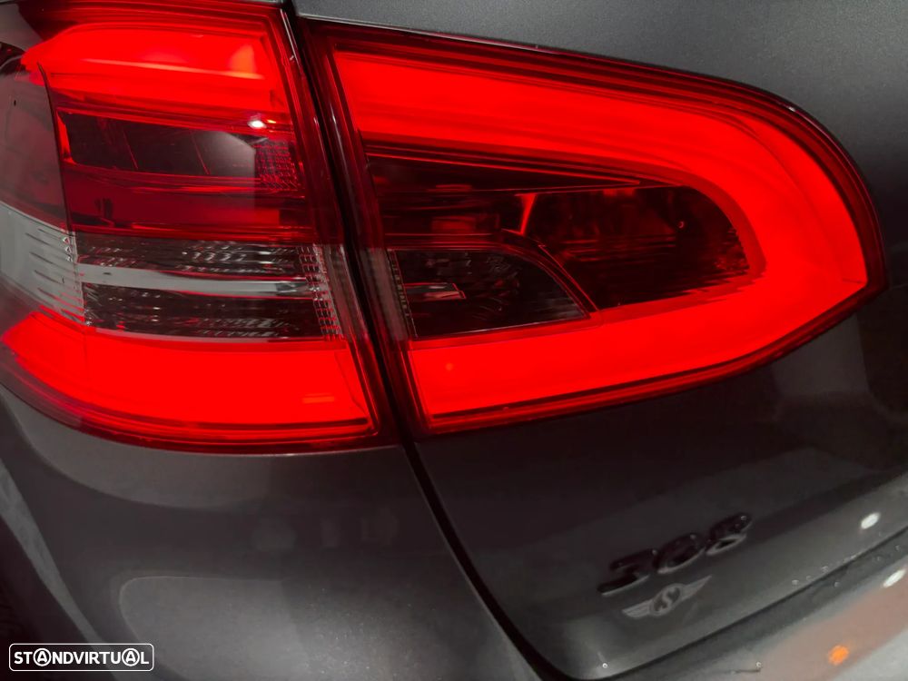 Peugeot 308 SW 1.2 PureTech GT Line EAT8 - 14
