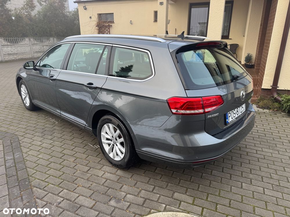 Volkswagen Passat Variant 2.0 TDI DSG (BlueMotion Technology) Comfortline - 5