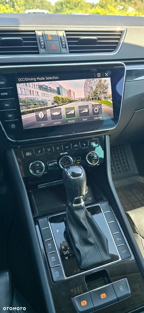 Skoda Superb 2.0 TDI L&K DSG - 18
