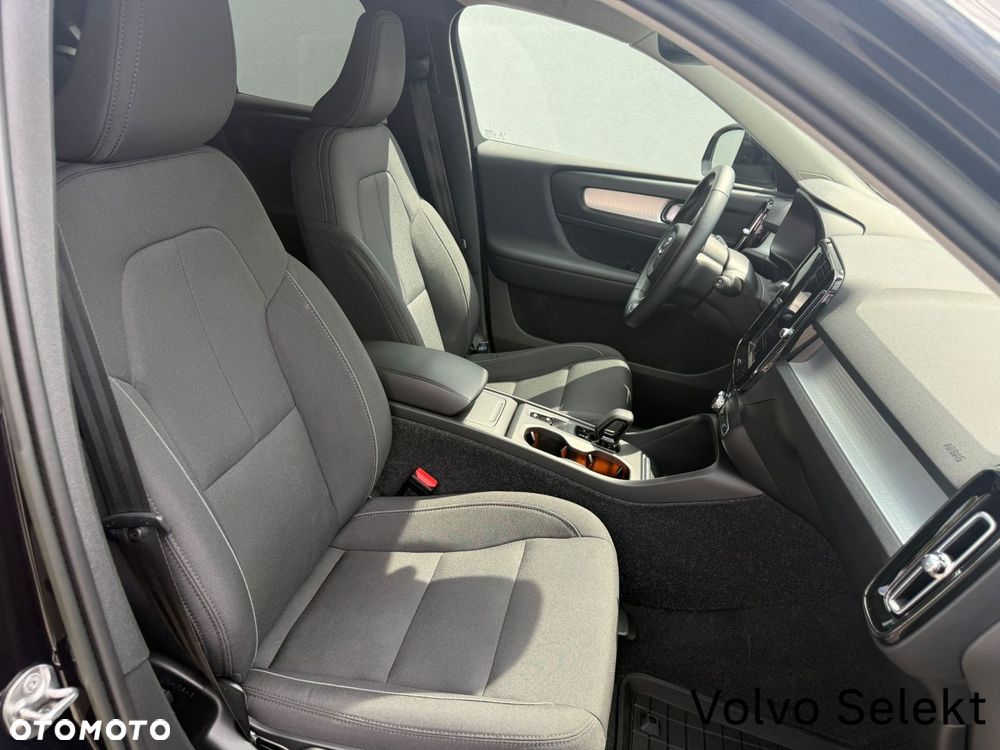 Volvo XC 40 - 26