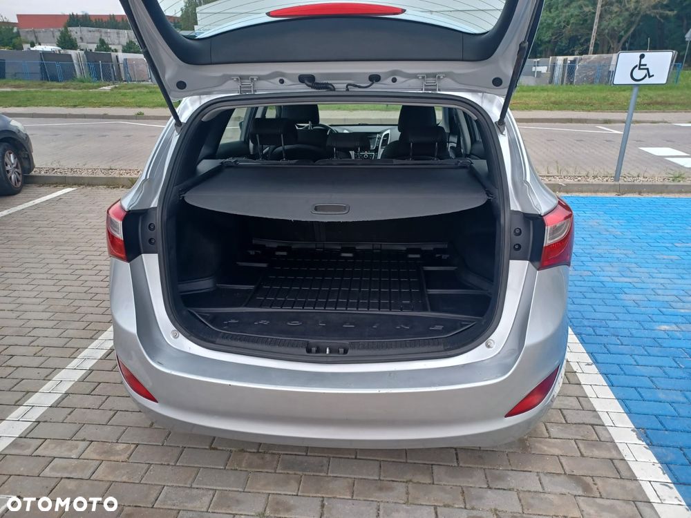 Hyundai i30 1.6 CRDi Classic - 3