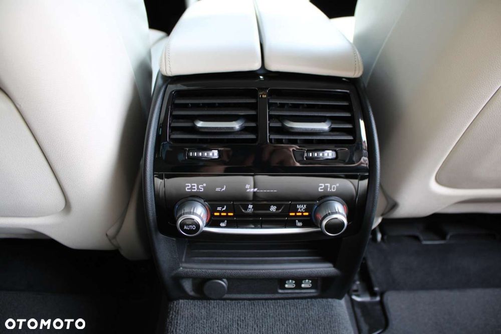 BMW Seria 5 520d xDrive MHEV Luxury Line - 13