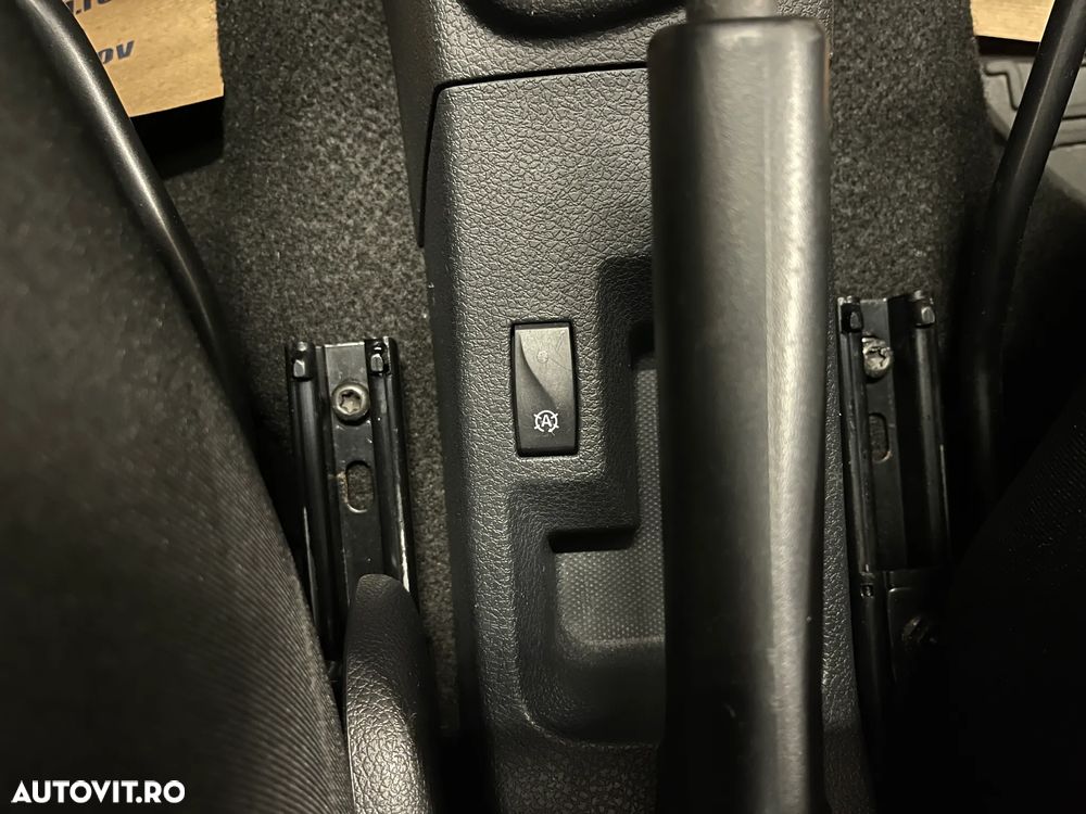 Dacia Logan 1.5 Blue dCi Laureate - 18