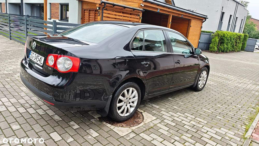 Volkswagen Jetta 1.4 TSI Comfortline - 8