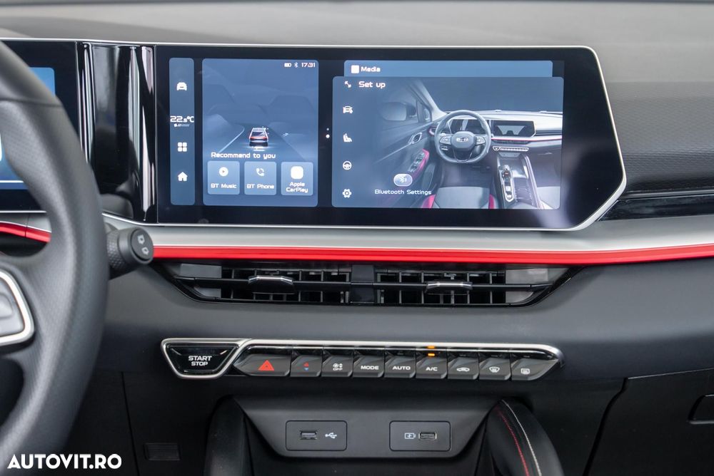 Geely Coolray - 18