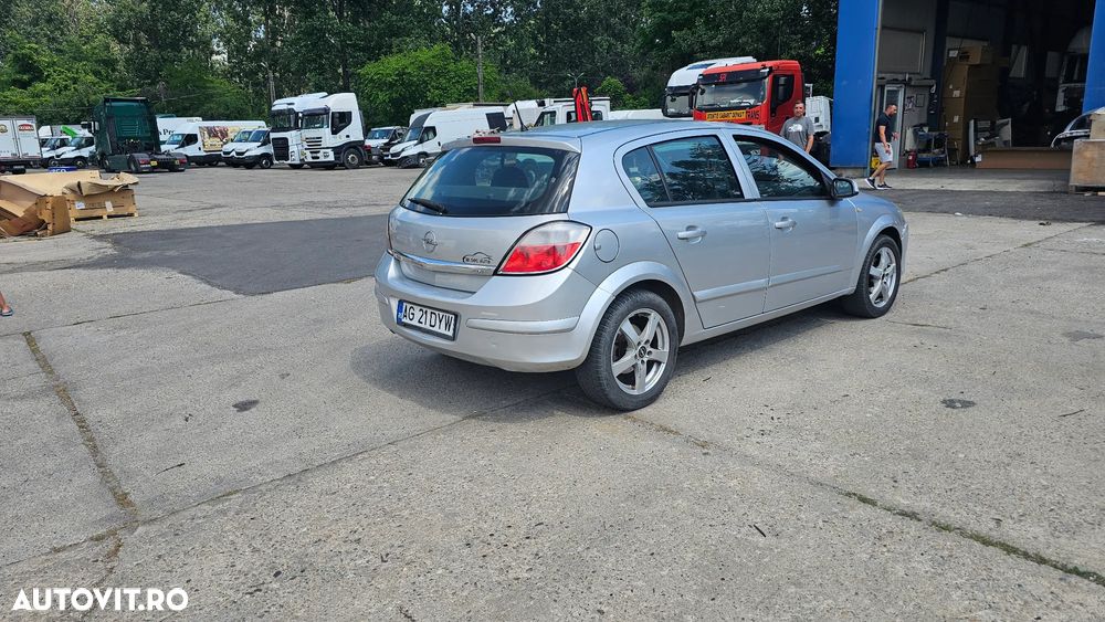 Opel Astra - 6