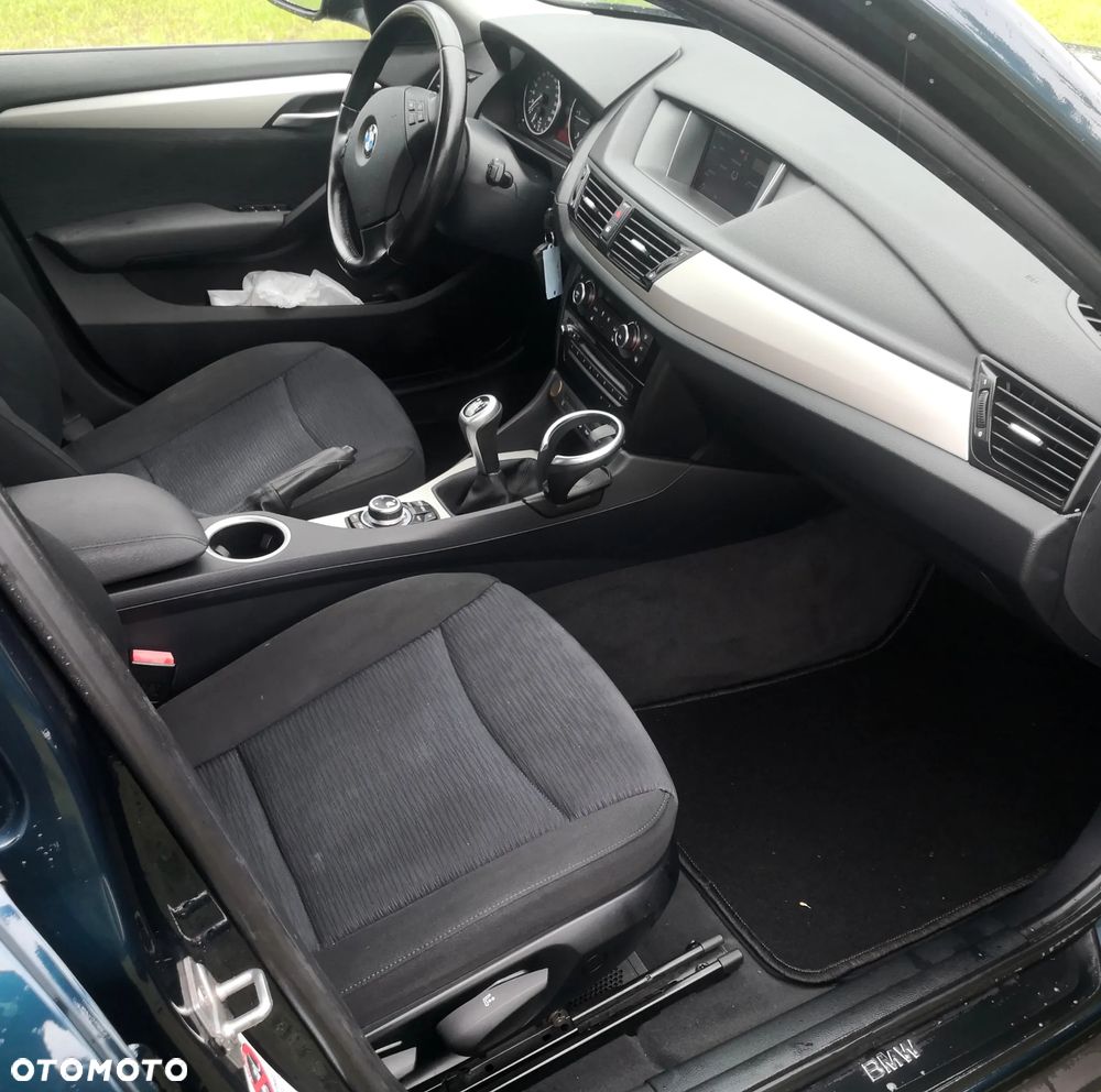BMW X1 - 15