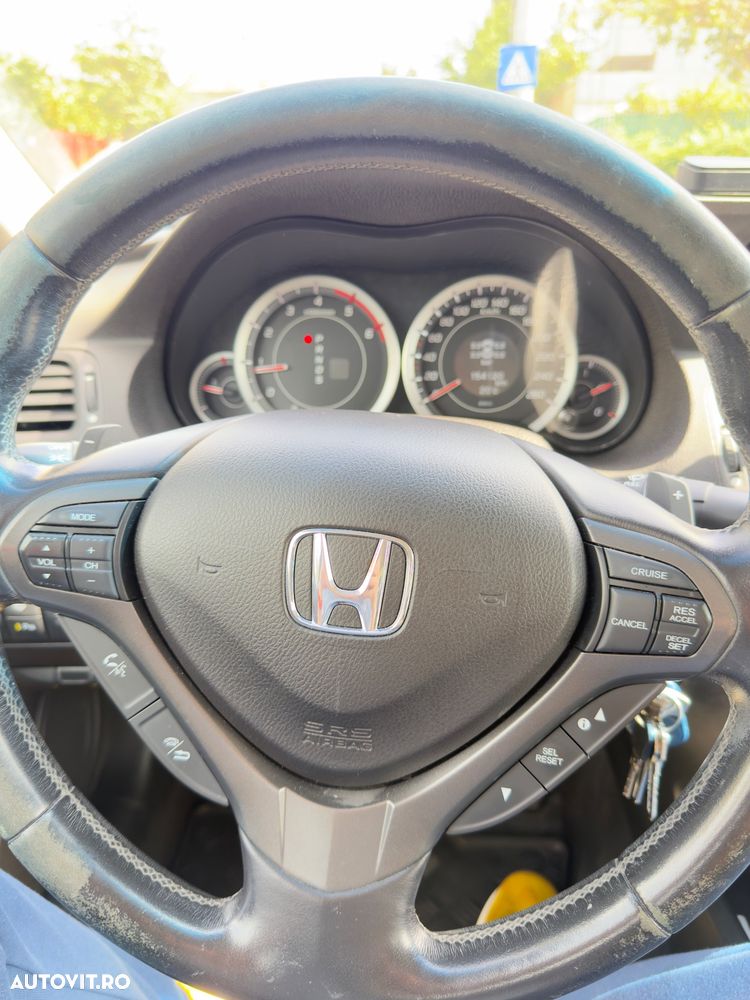 Honda Accord - 9