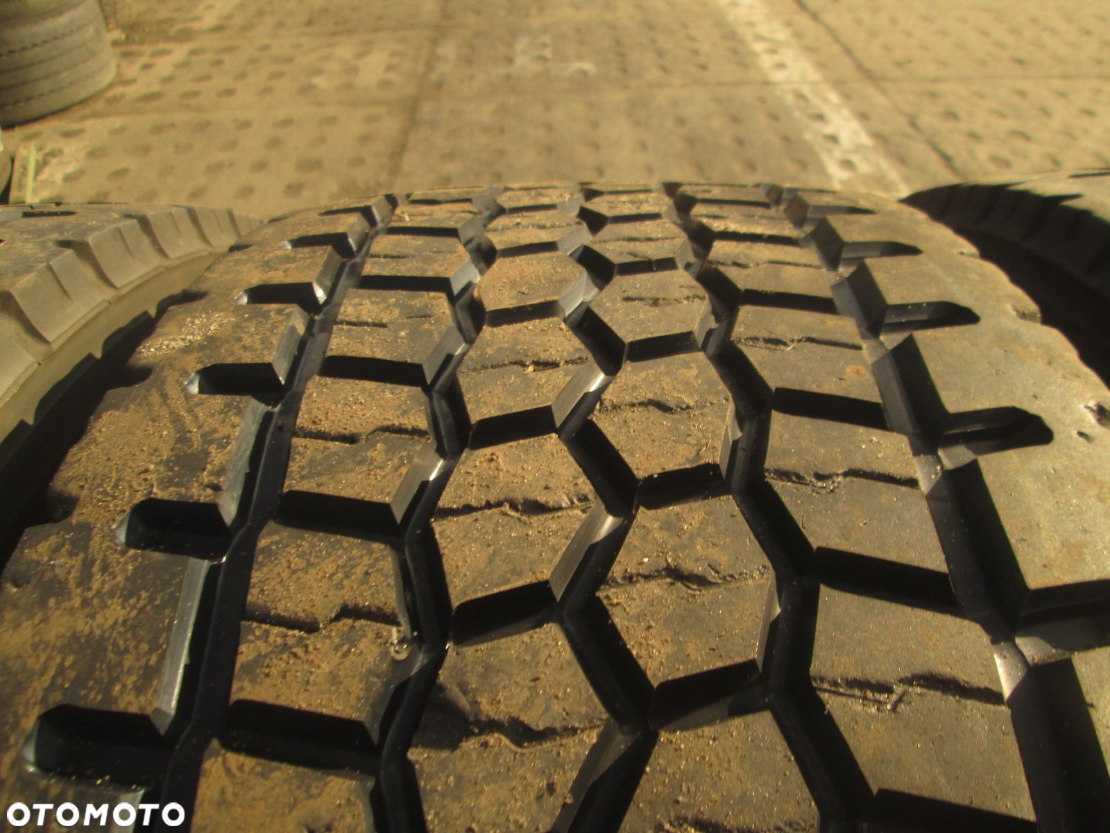 Opony ciężarowe 315/70r22.5 Bridgestone H-DRIVE 002. Opony ciężarowe - 9