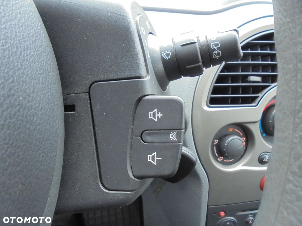 Renault Modus 1.2 16V Avantage - 17