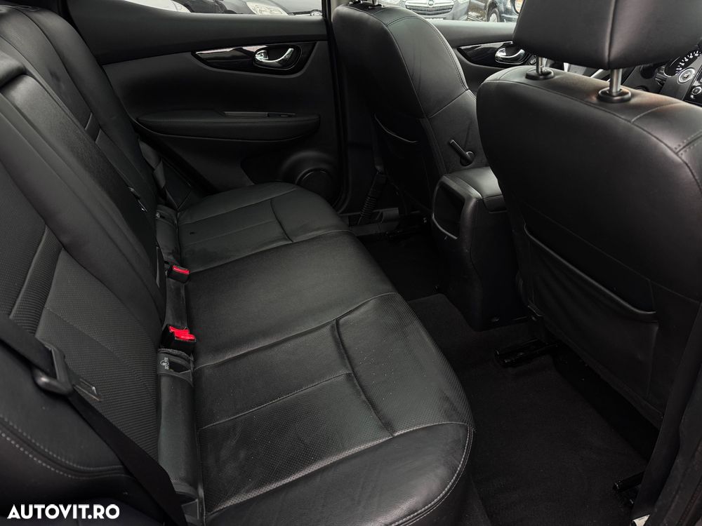 Nissan Qashqai 1.5 DCI TEKNA - 12