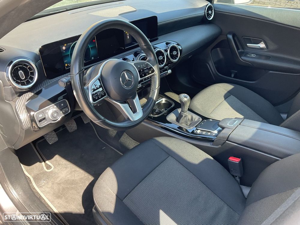 Mercedes-Benz CLA 180 d Shooting Brake Progressive Aut. - 22