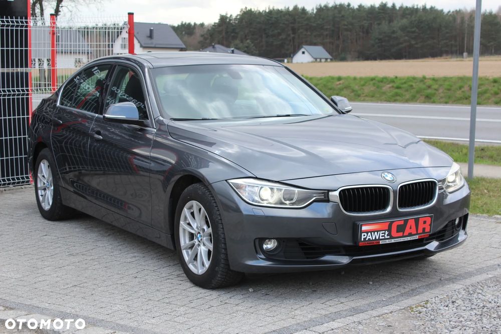 BMW Seria 3 320i Sport-Aut - 3