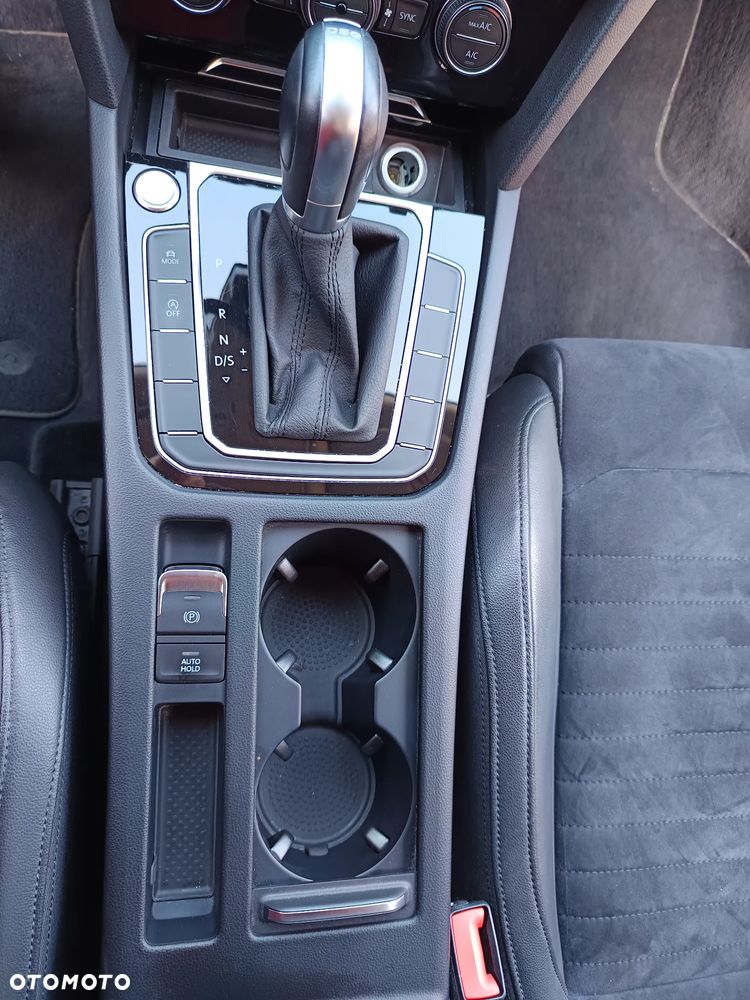 Volkswagen Passat 1.8 TSI BMT Comfortline DSG - 20