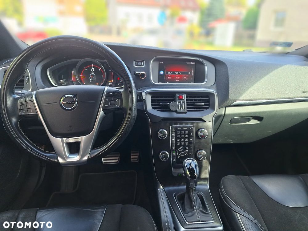 Volvo V40 - 21