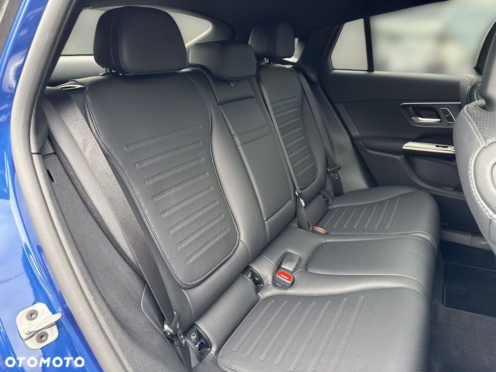 Mercedes-Benz GLC - 23
