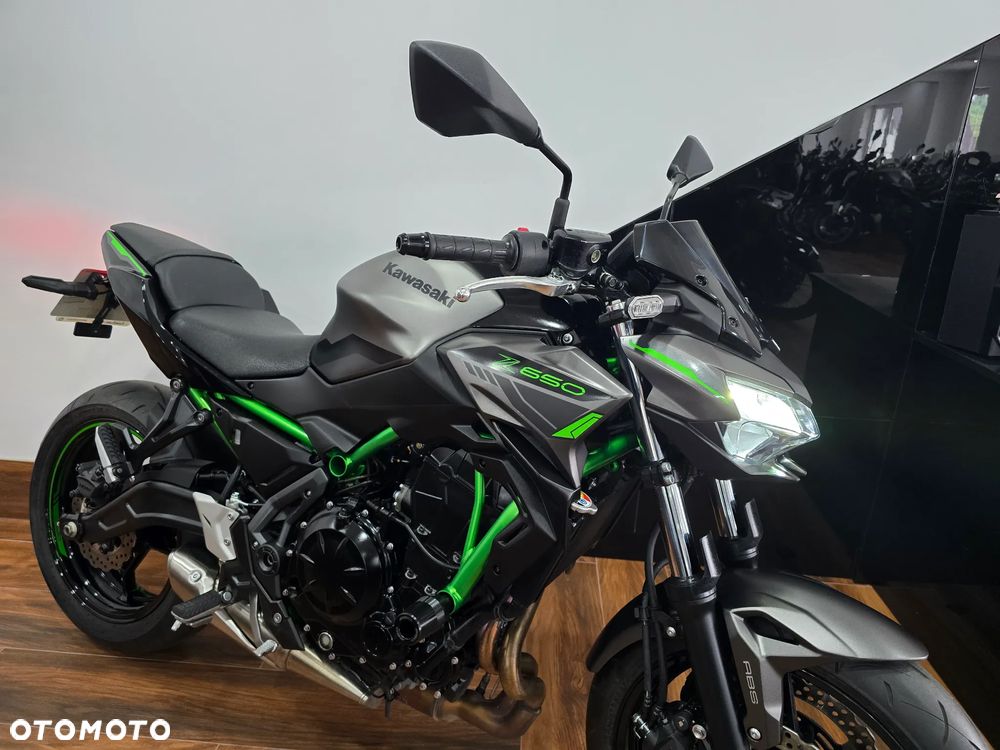 Kawasaki Z 650 - 35